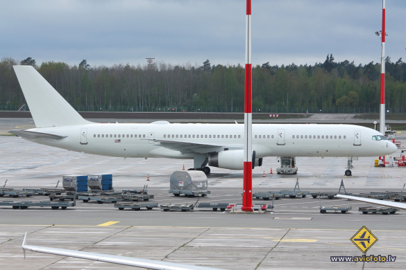 Boeing C-32B (757-23A)